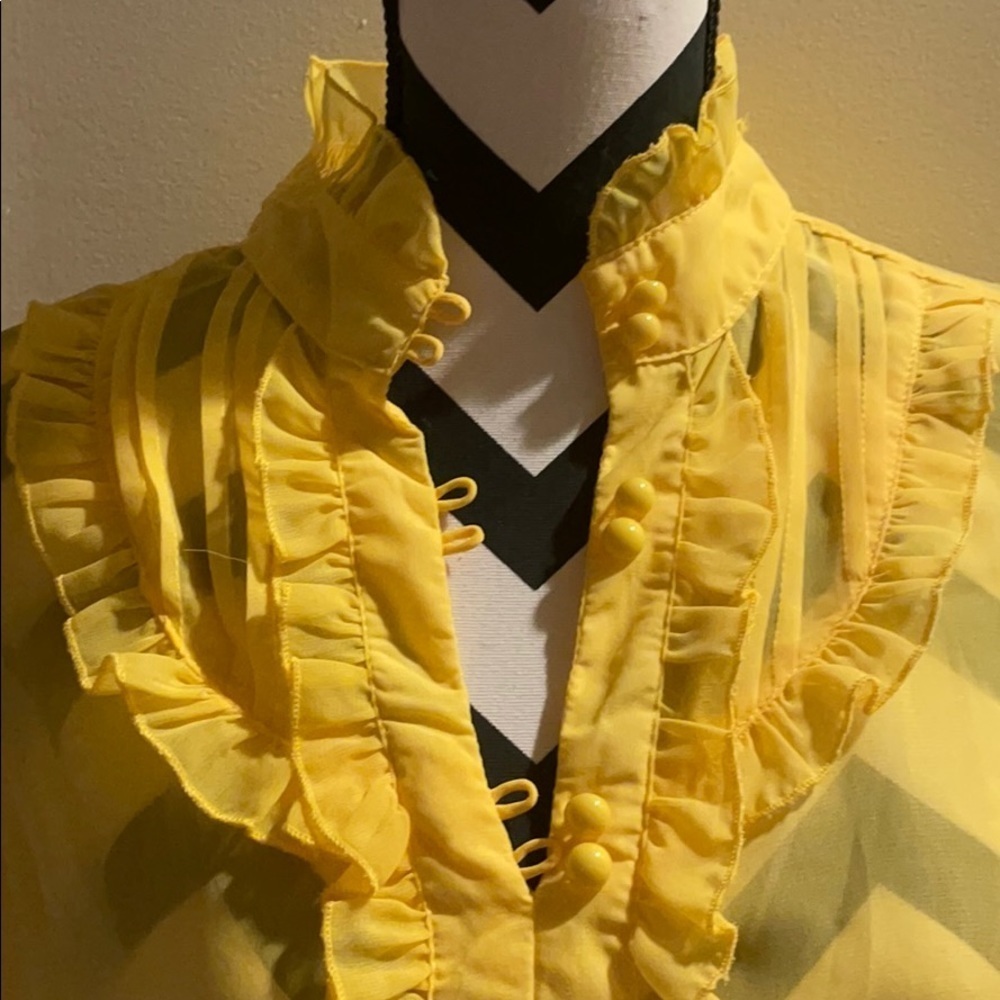Women’s Jamie Nicole Collection Shirt - Picture 3 of 6